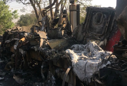 Choque múltiple deja tres heridos en Tuxpan, Jalisco