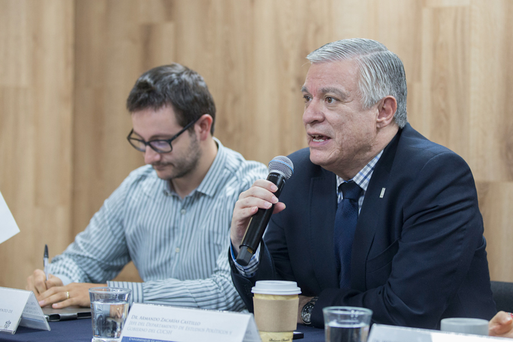 Candidato del PT declina por Delfina Gómez en Edomex
