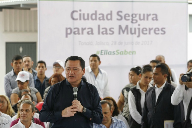 Tarea de todos, erradicar violencia contra las mujeres: Osorio