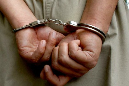 Detienen a presunto operador de cártel en tres estados