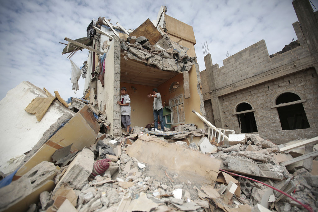 Arabia Saudita pone fin al bloqueo temporal a Yemen para permitir ingreso de ayuda humanitaria