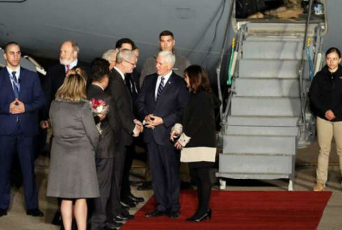Mike Pence parte hace una gira por Oriente Medio