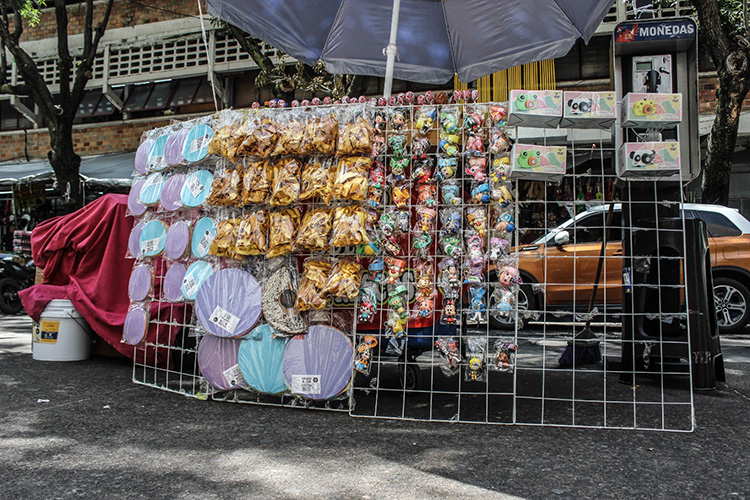 Comercio informal carece de controles