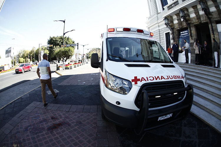 Cruz Roja. Se envió a los estados afectados por los sismos, 462 toneladas de víveres, medicamentos, casas de campaña y herramienta. (Foto: Alfonso Hernández)