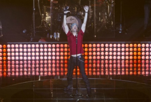 Enrique Iglesias cautiva al público del Auditorio Nacional