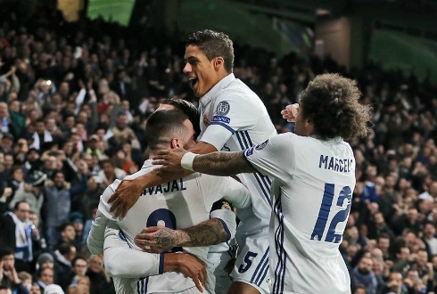 Real Madrid derrota 3-1 a Napoli en Champions - El Diario NTR | NTR ...