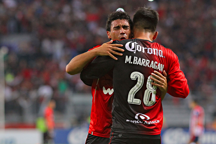 ‘El Chavo’ se saca la espina