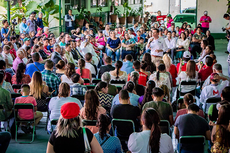 Defiende propuesta educativa