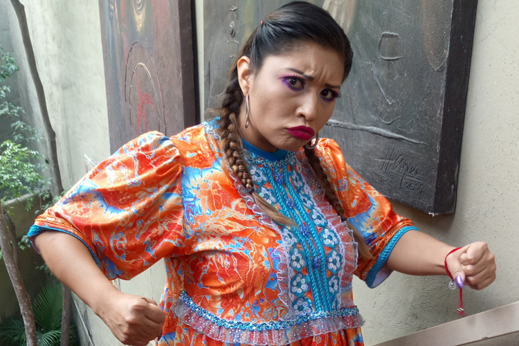 Una mexicana de muchos pantalones 