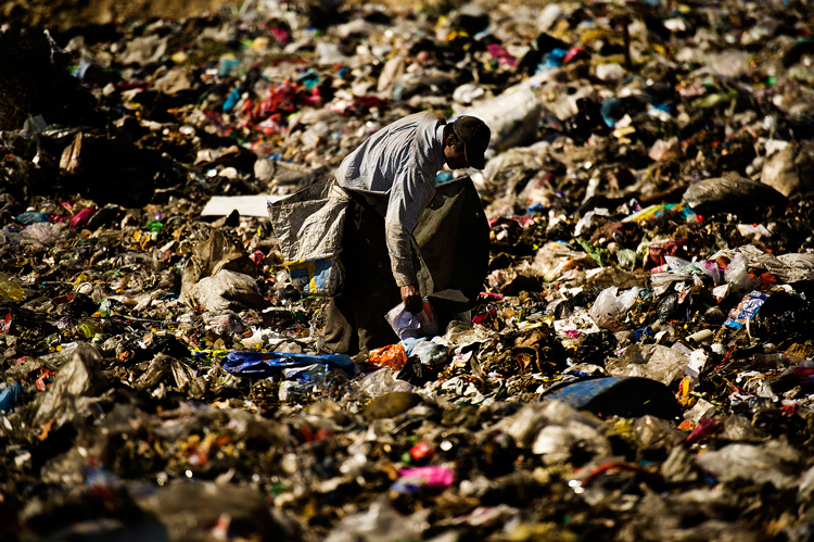 Piden la clausura de Los Laureles