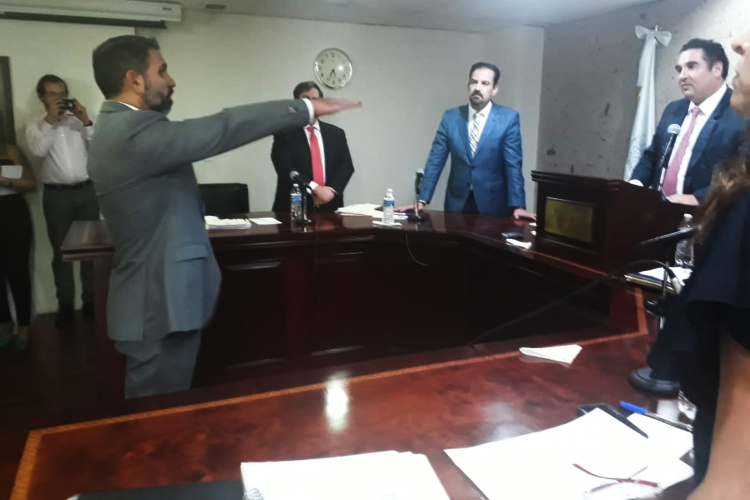 Nombran 14 nuevos jueces en Jalisco; reasignan a dos