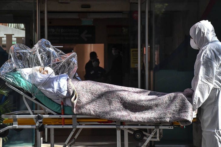 Superan 300 mil muertes por Covid-19 en el mundo - El Diario NTR | NTR ...