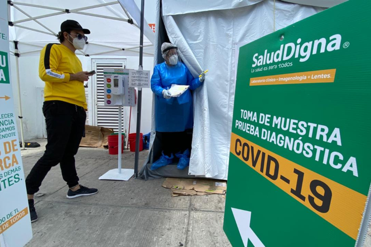 Por obstruir vía, infraccionan a Salud Digna en Las Águilas | NTR  Guadalajara