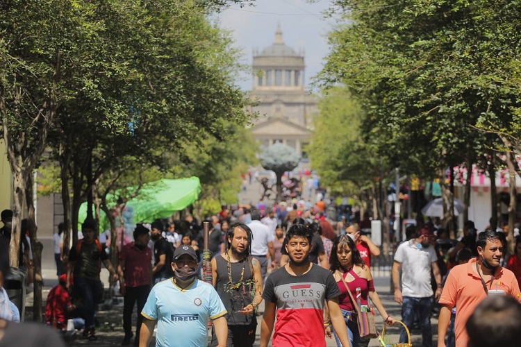 Jalisco pasa a semáforo epidemiológico naranja