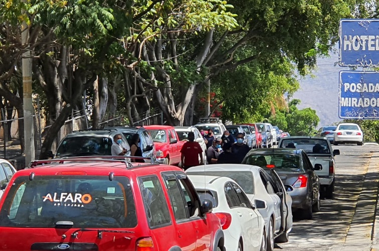 Sigue Guadalajara sin estrategia para vacunación