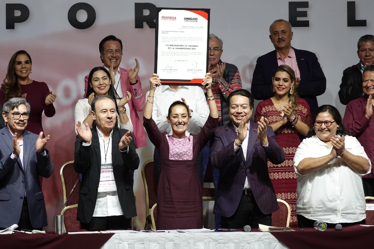 Sheinbaum llama a morenistas a defender la 'transformación'