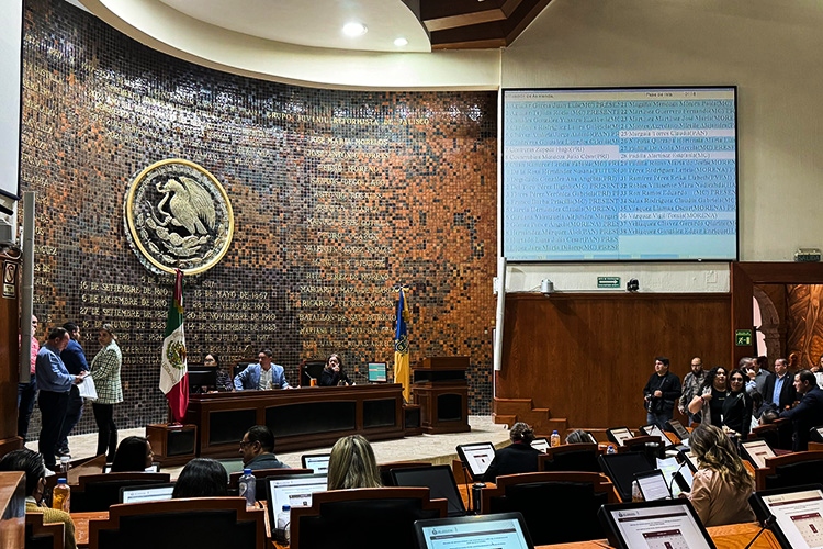 Avalan presupuesto; consienten a la UdeG