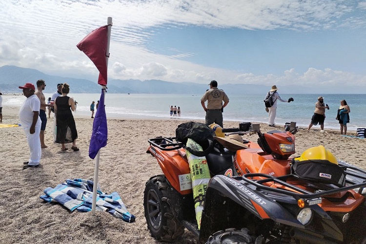 Establecen banderas roja y morada en Puerto Vallarta