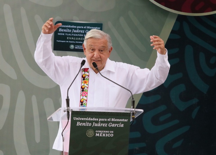 AMLO dice que hablará con 'la verdad' a familiares de Ayotzinapa - El ...