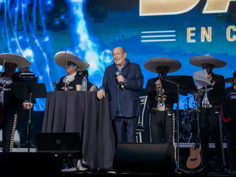 Industria de luto; fallece Leo Dan