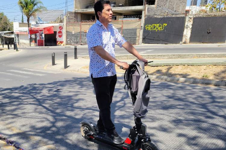Guadalajara, sin sanciones a usuarios de patines eléctricos 