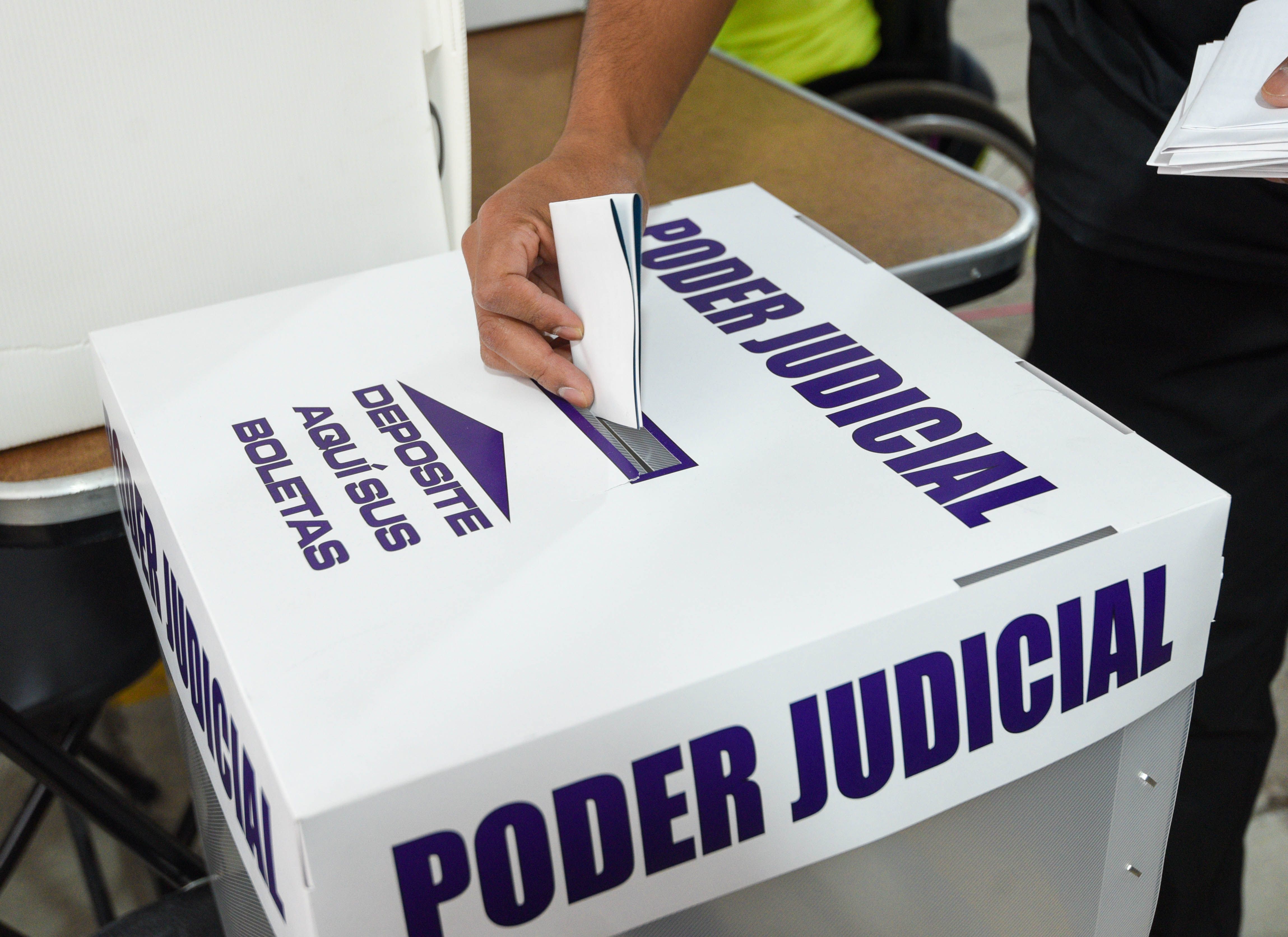 Señalan que la elección no cumple estándares democráticos