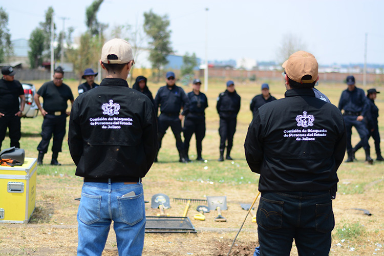 Capacitan a células de búsqueda de Altos Sur