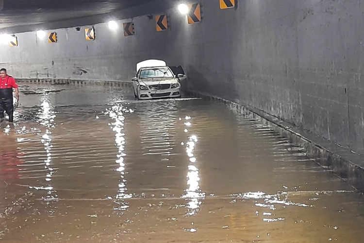 Prevalece indolencia de autoridades para atender inundaciones