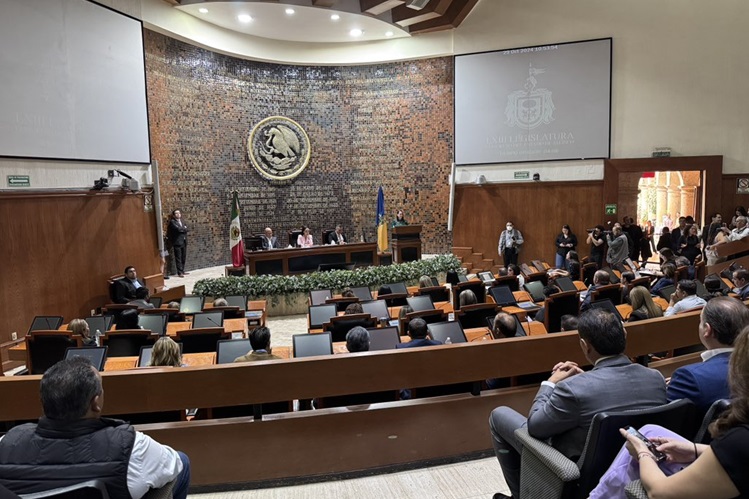 Castigarían uso de IA en contenido sexual falso