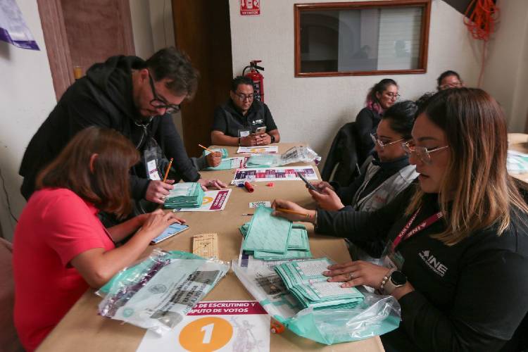 Morena no es una sentencia inevitable para México: Federico Döring