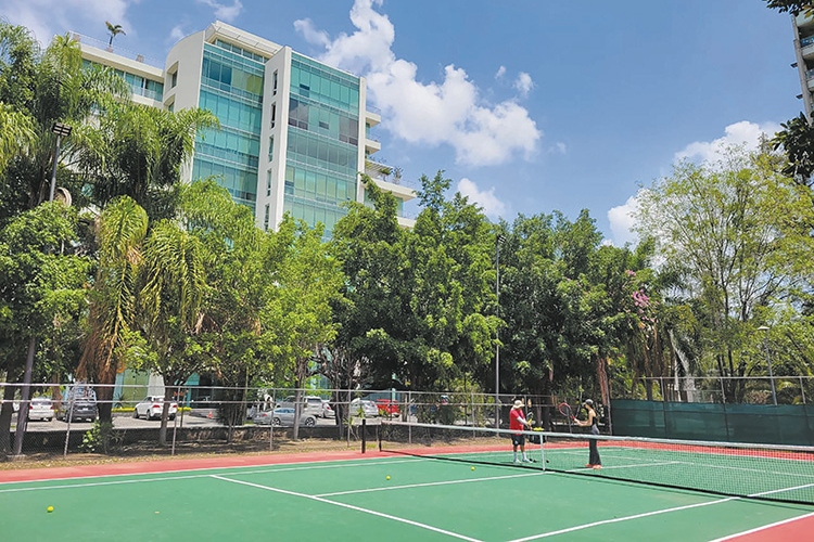 Privatizan cancha y costos se disparan