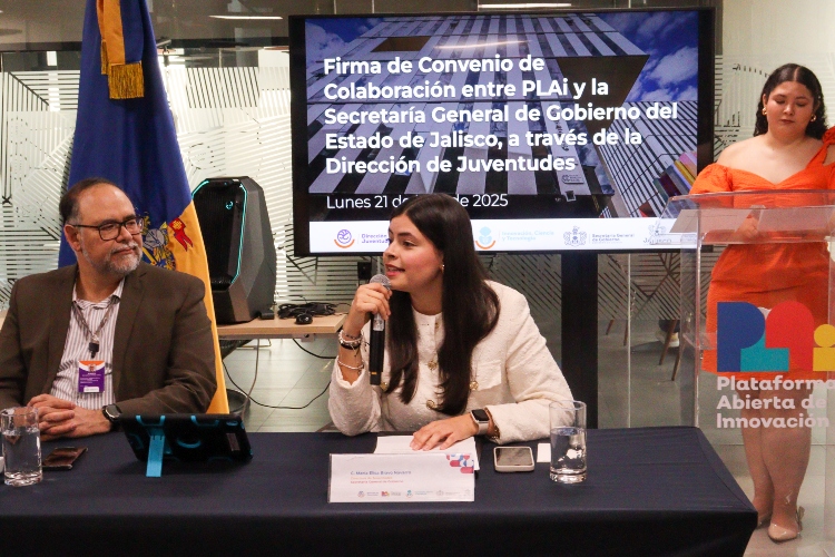 Firman convenio para acercar tecnología a juventudes en Jalisco