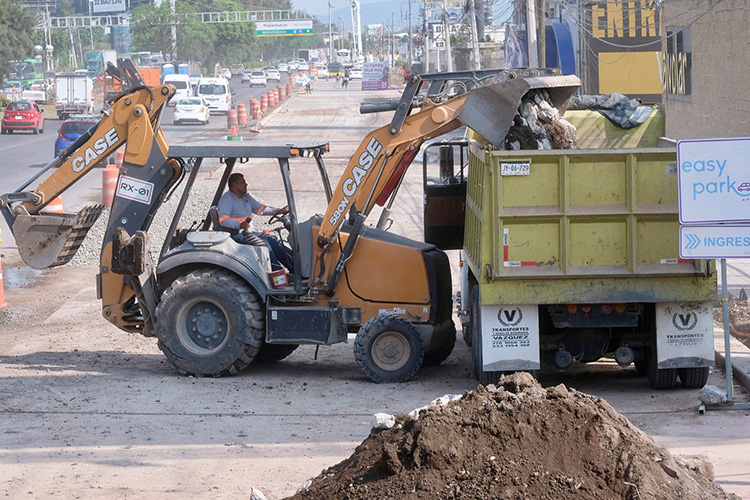 Renovación de carretera a Chapala, al 30 por ciento