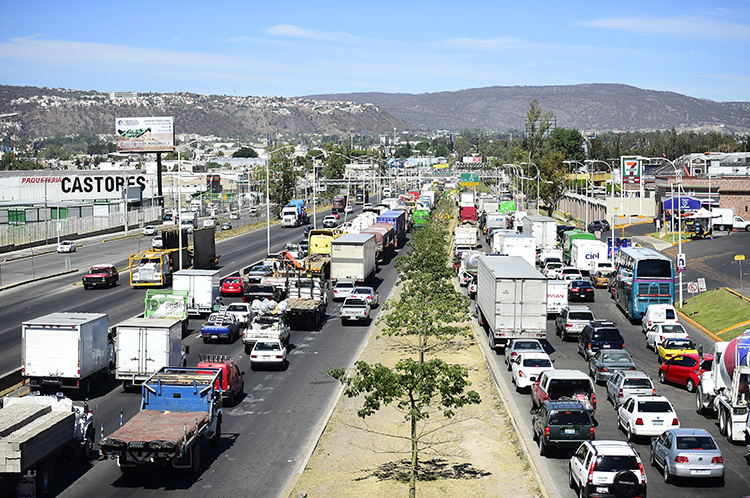 Plantean diálogo por López Mateos