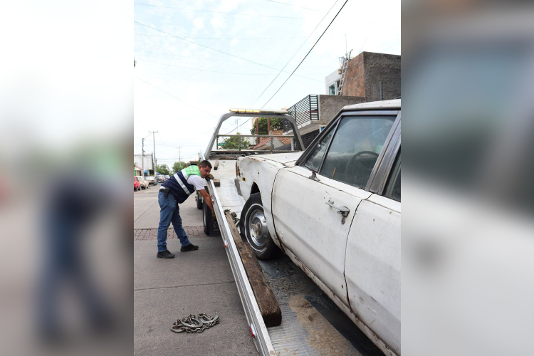 Suma GDL 700 vehículos abandonados retirados 