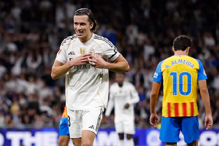 Real Madrid arrasa en el Bernabéu y mantiene su paso perfecto en casa