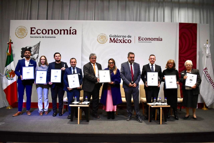 Entregan certificación “Hecho en México” al CRT