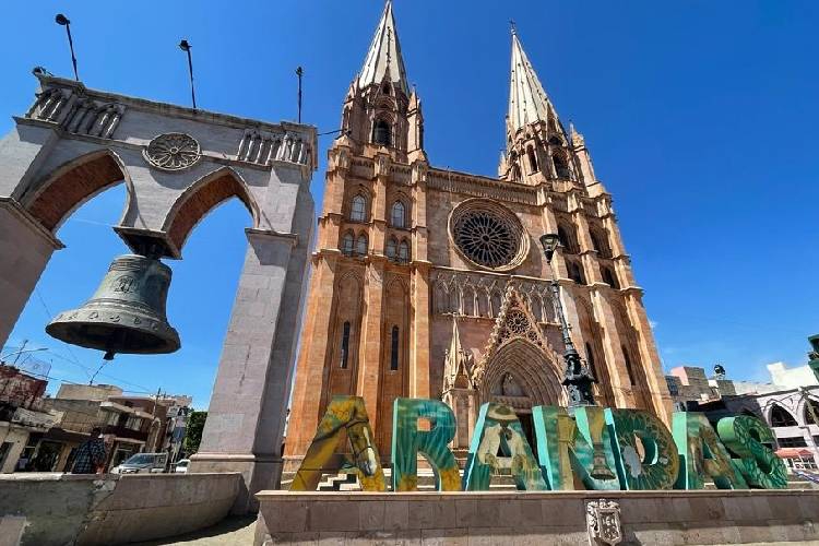 Prevén ambiente cálido durante el día y frío al amanecer en Jalisco