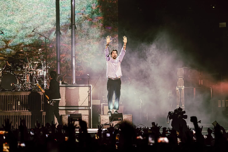 Más de 82 mil asistentes acompañaron a Deftones y Linkin Park
