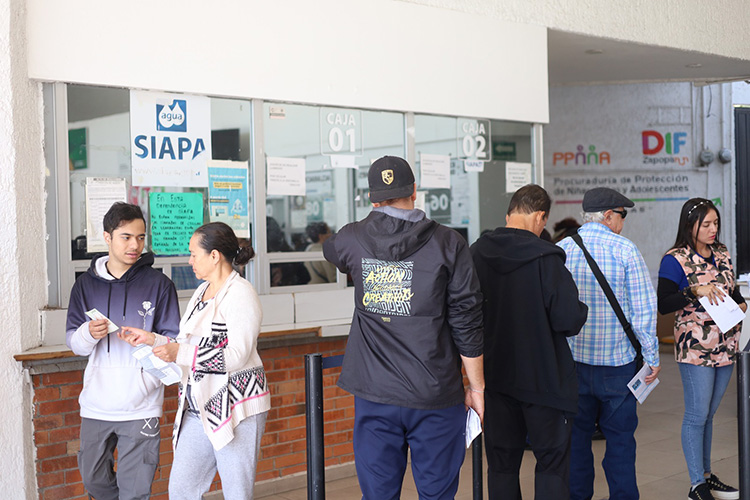 Siapa mantendrá durante el próximo año tarifas de 2025  