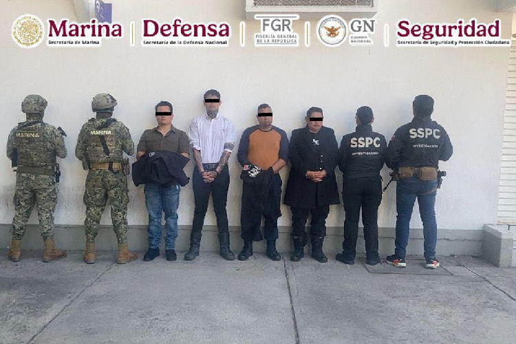 Detienen a cuatro policías del sureste de Jalisco por supuestos vínculos criminales