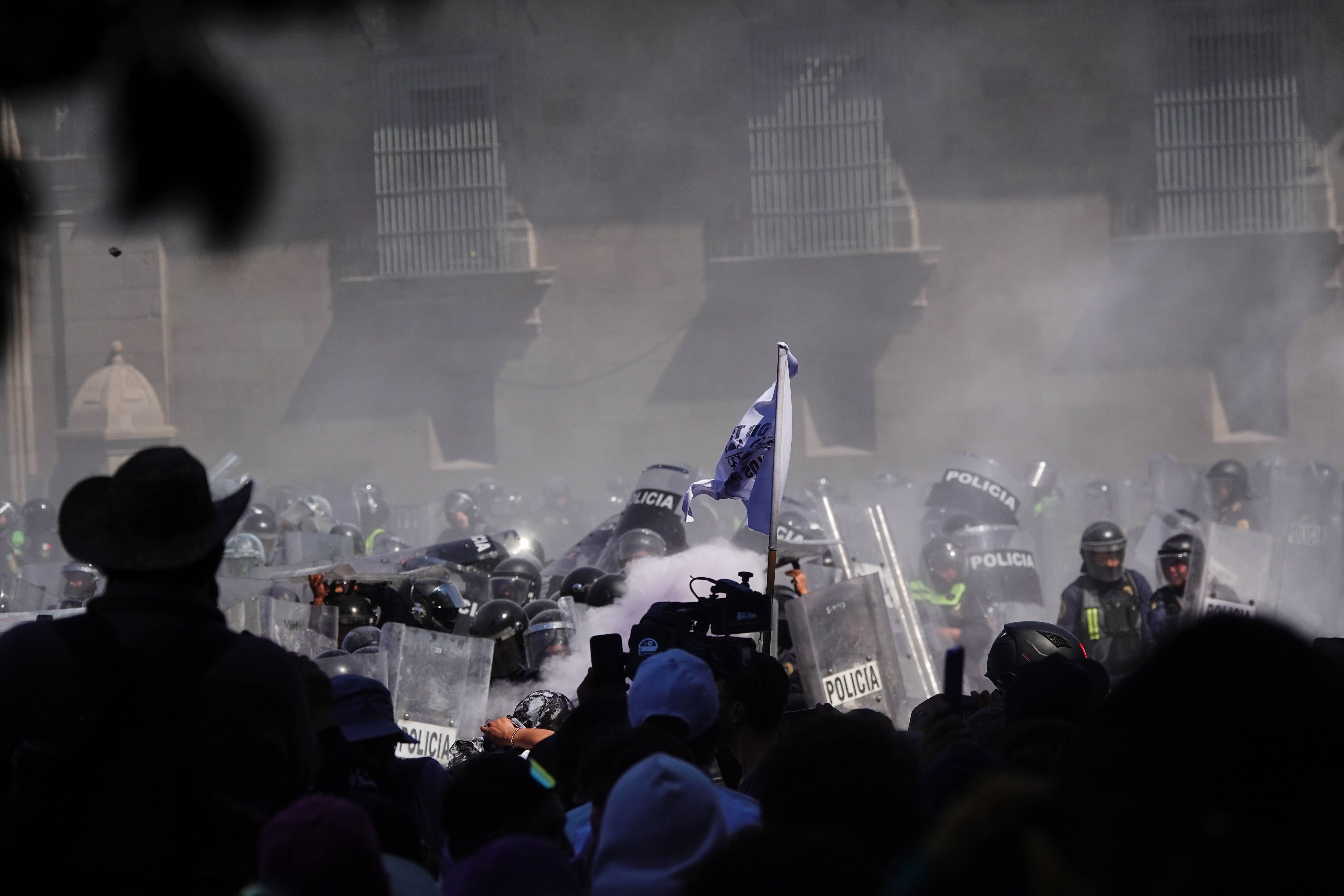 Álvarez Icaza acusa “operativo de Estado” para reprimir marchas