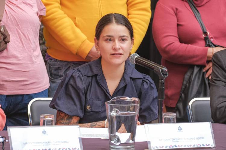 Exige los pagos inmediatos del programa para personas cuidadoras