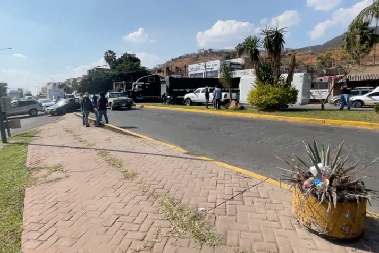 Cuatro bloqueos carreteros hasta el momento en Jalisco