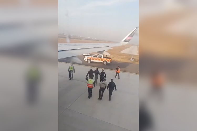 Hombre ingresa a pista del Aeropuerto e intenta acercarse a turbina de avión