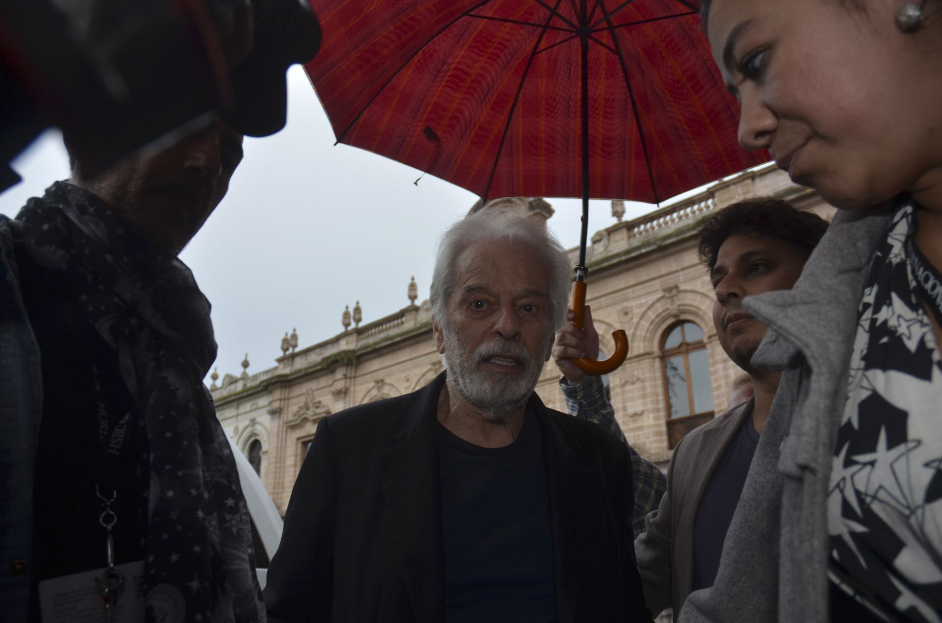 Jodorowsky recibe Medalla Bellas Artes