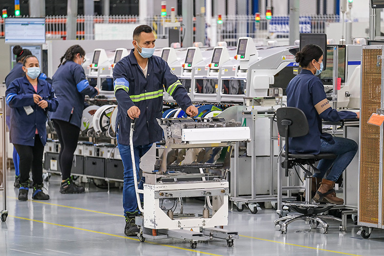 IED cae 22 por ciento en tercer trimestre