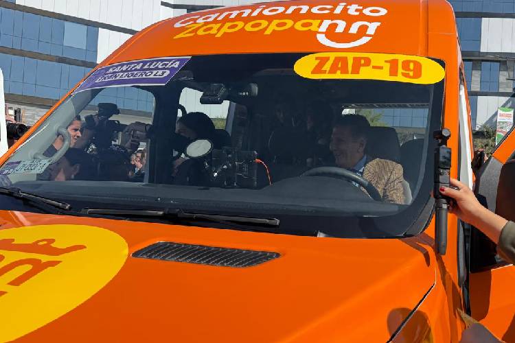 Presentan Camioncito Zapopan, nuevo transporte gratuito 