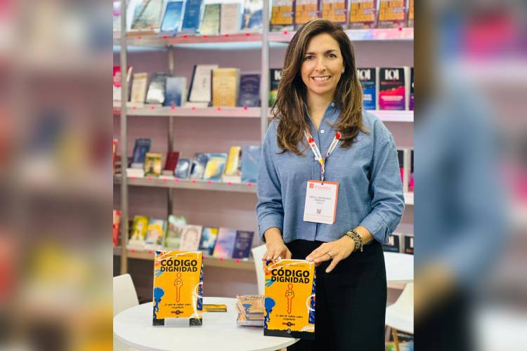 “Código dignidad”: una guía para que los jóvenes reconozcan su valor