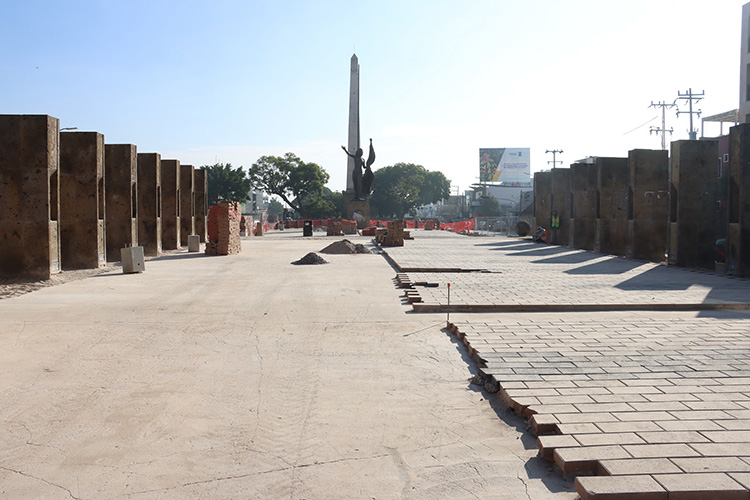 Supervisan avances de obras en Guadalajara